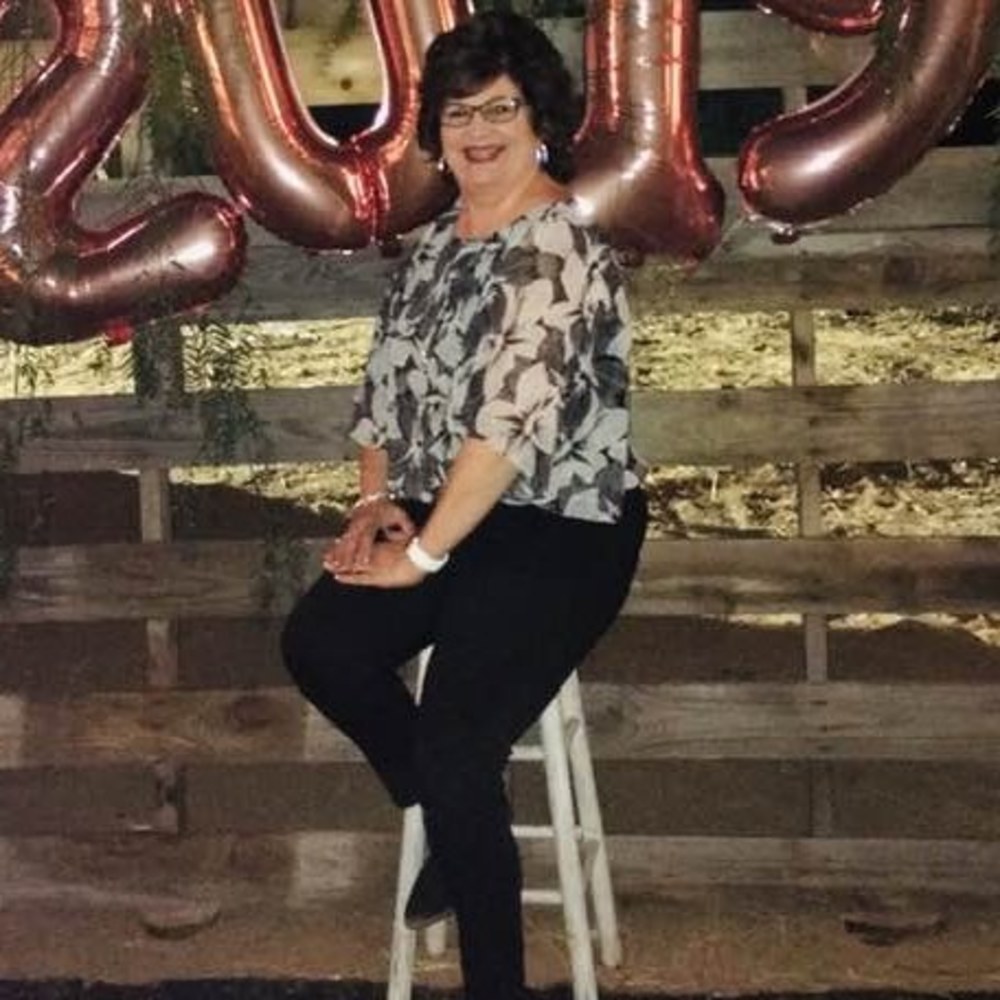 Meet your Posher, Sandy